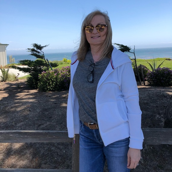 🌿Meet your seller🌿 - Picture 11 of 16